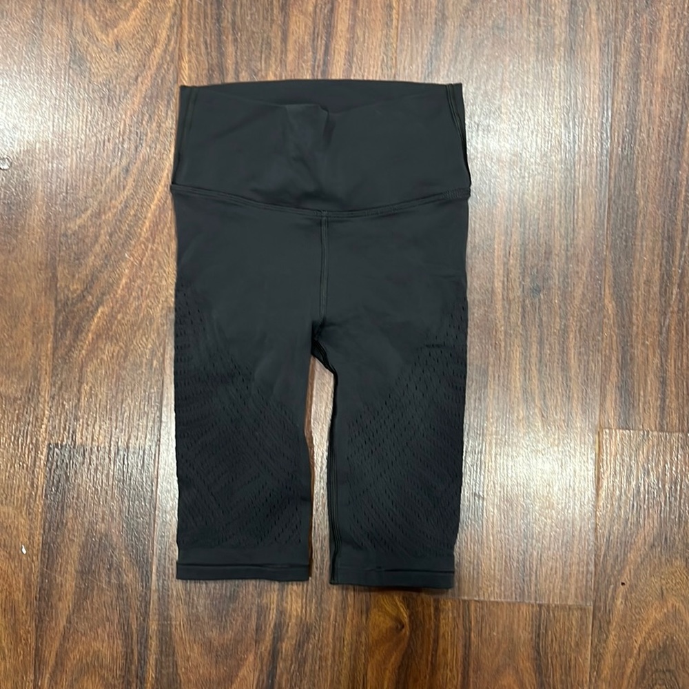 Lululemon biker shorts